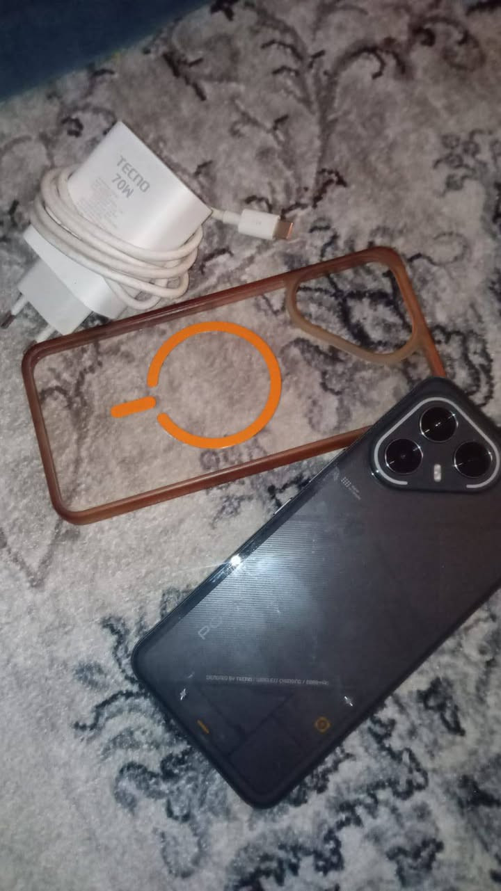 تكنو بوفا 7 الترا 5G مكفول برغي ما مفتوح زلع مابي جهاز غني ع التعريف وحش ب الالعاب 120 فريم ثابت معالج دايمنستي 8350 شاشه 144 هيرتز بطاريه 6000 ويجي بذاكره عشوائي 12+12 وذاكره 256 مع كامل الملحقات شاحنته الاصليه والگفر فقط مكاني ناصريه مركز السعر  350 وبي مجال رقمي للتواصل ***********
