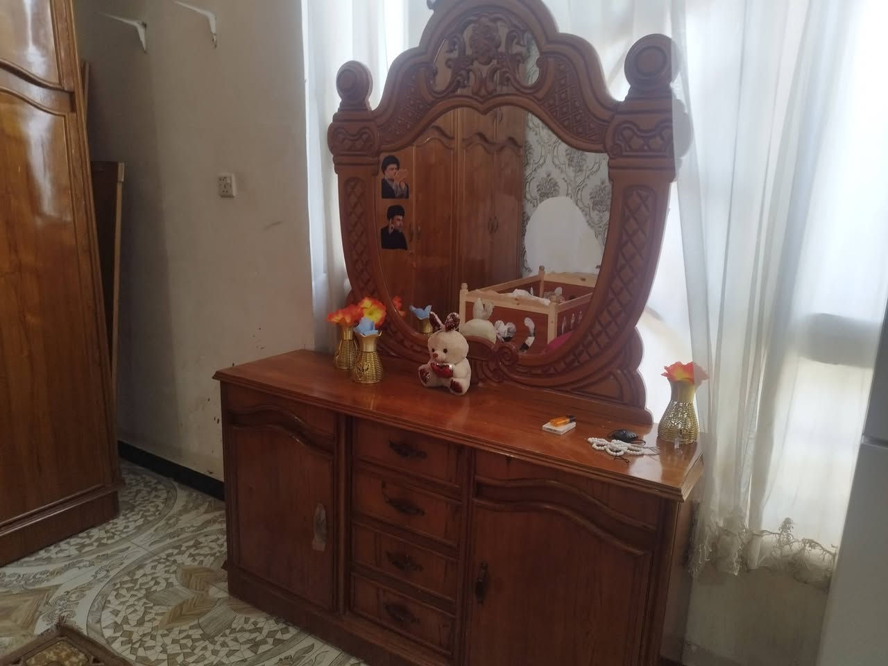 غرفة نوم مستعمله للبيع سته بيبان صاج البيع تصال الارقم الاستفسار. ***********
