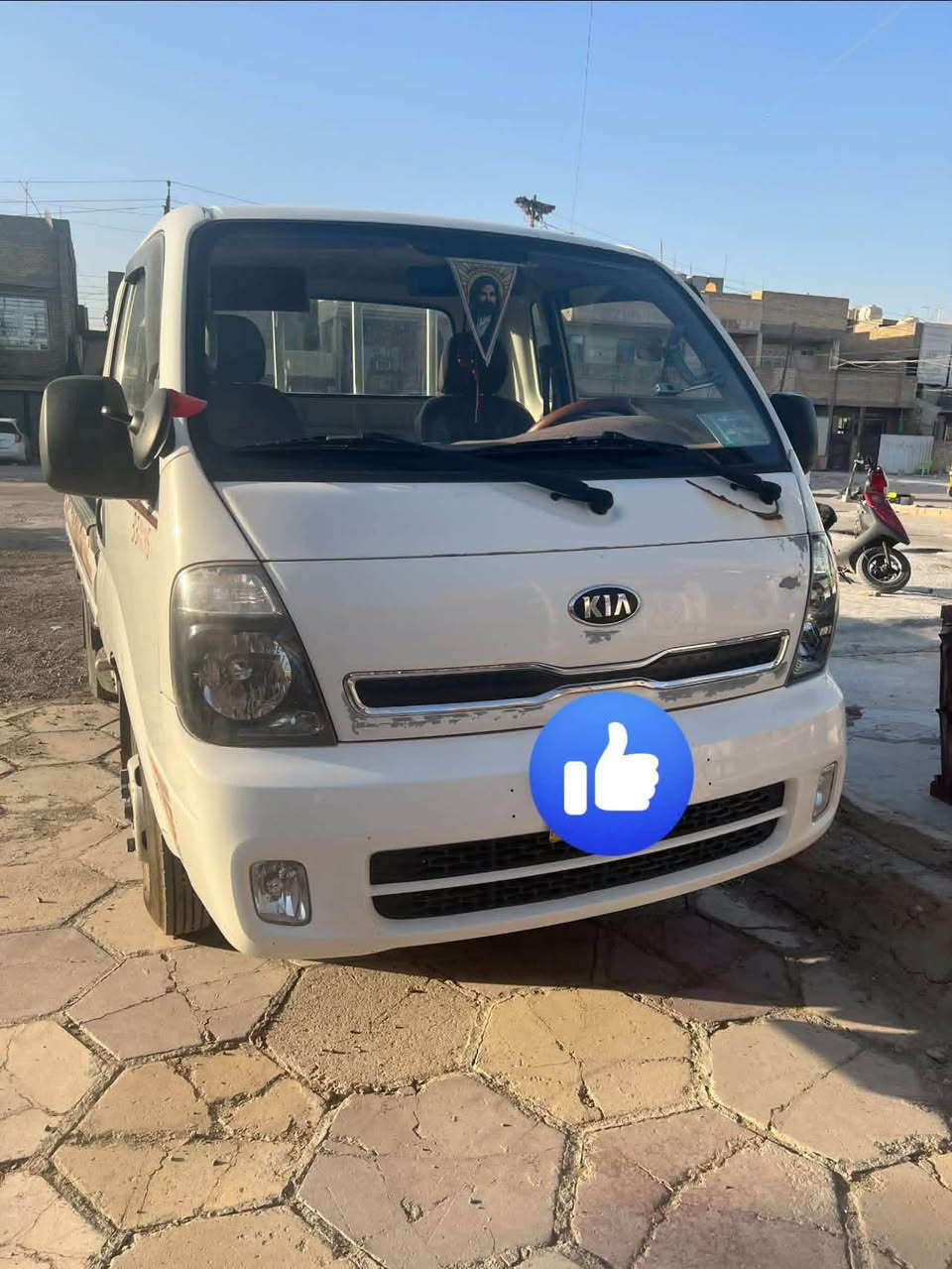 السلام عليكم
لبيع كيا فحل 2018 رقم بغداد سيارة جاهزه خير من الله كير مكينة اكسل تخم تاير بس تبريد عاطل كمبريسر لاطش سنوية بأسمي سنوية 28 
السيارة بيها بادر باب السايق 
عنواني بغداد الامين الثانية
السعر 135 ورقة وبيها مجال 
الاستفسار الاتصال على رقم الهاتف 
*********** 
وتساب موجود نفس الرقم
