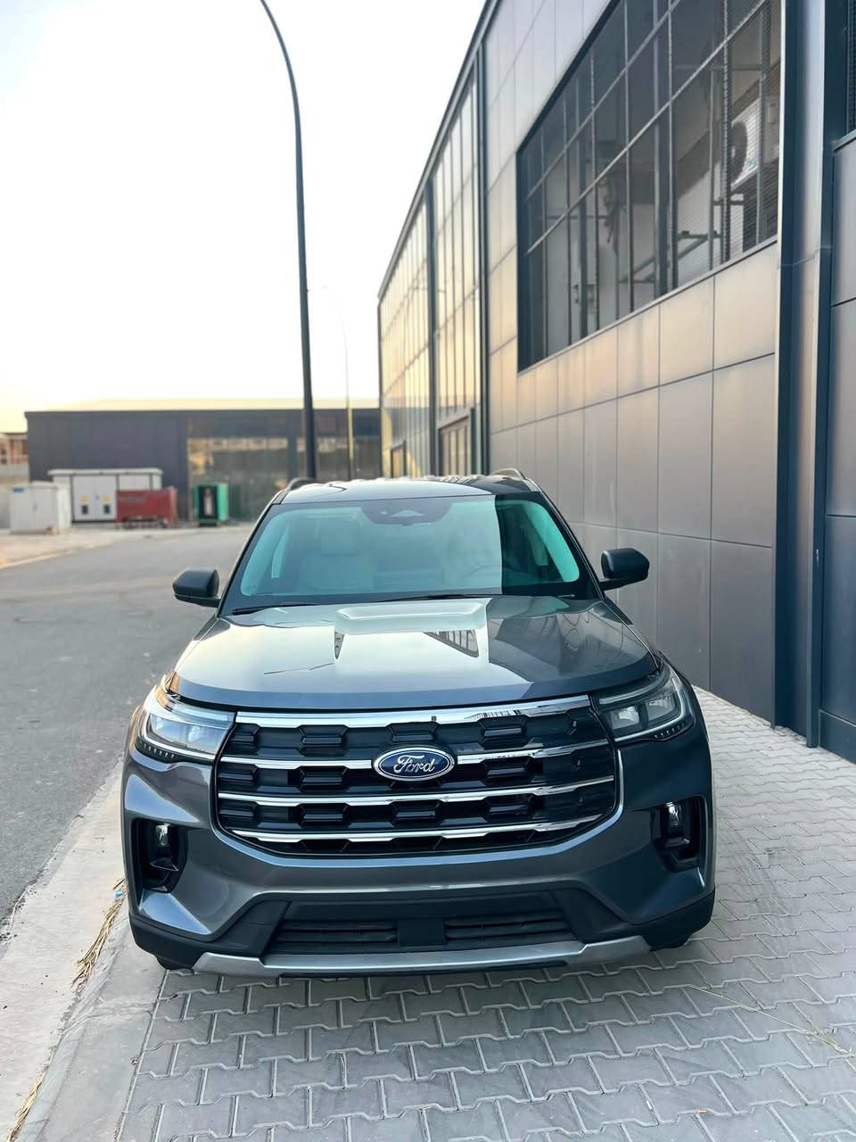 𝐅𝐎𝐑𝐃 𝐄𝐗𝐏𝐋𝐎𝐑𝐄𝐑-𝐀𝐂𝐓𝐈𝐕𝐄
فورد اكسبلور (ACTIVE) 

موديل : 2025

بدون رقم بشرط الترقيم شمالي

اللون : نفطي

عدد المقاعد : 7 راكب

المسافة المقطوعة : 22000 مايل 

حجم المحرك : 2.3L TURBO ( 4,سلندر )

 السعر : 26,000 $$

الضرر : كما موضح بالصور
بدون صبوخ بدون دواخل 

رقم شاصي 1FMUK7DH2SGB29786

المواصفات : 𝐀𝐂𝐓𝐈𝐕𝐄

كيج الكتروني

بصمة ابواب

بصمة تشغيل

تشغيل عن بعد ,𝐑𝐄𝐌𝐎𝐓𝐄 𝐒𝐓𝐀𝐑𝐓

شاشة دشبول ديجيتال

كاميرا

كير ماوس 

هاند بريك بصمة

اوتو هولد : 𝐀𝐔𝐓𝐎 𝐇𝐎𝐋𝐃

اوتو ستارات : 𝐀𝐔𝐓𝐎 𝐒𝐓𝐀𝐑𝐃

اوتو ستوب : 𝐀𝐔𝐓𝐎 𝐒𝐓𝐎𝐏

رادار امامي (تحديد مسار)

رادار جانبي  (نقاط عمياء)

رادار خلفي (التحذير من الاصطدام)

حساسات خلفي

نظام : 𝐄𝐂𝐎

نظام : 𝐍𝐎𝐑𝐌𝐀𝐋

نظام : 𝐒𝐏𝐎𝐑𝐓

نظام : 𝐓𝐎𝐖/𝐇𝐀𝐔𝐋

نظام : 𝐒𝐋𝐈𝐏𝐏𝐄𝐑𝐘

مانع انزلاق+𝐀𝐁𝐒

تحكمات استيرن

استيرن هيتر

كشنات هيتر 

تبريد لمس

تبريد مركزي

صندوق شفط كهربائي 

لايتات 𝐋𝐄𝐃 ليد وعدسة زينون بيلادي

بكلايتات 𝐋𝐄𝐃 ليد بيلادي

وبقية المواصفات المعروفة 

العنوان :

السلیمانية

‏

‏‎

‏‎للاتصال والاستفسار ؛ ***********
