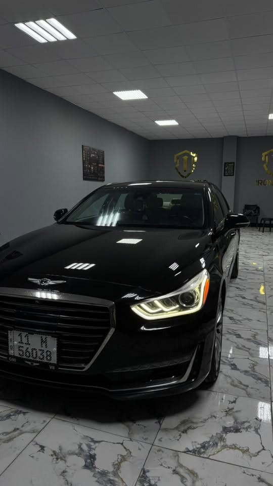 Genesis 2019. G90
السياره كلش حلوه ونظيفه 
السياره (كلين تايتل ) مابيها قطره صبغ شرط الفحص 
مواصفات السياره 
- كامرات 360 درجه 
-بيبان شفط 
-جنطه شفط 
-جنطه تنفتح اوتو عند الاقتراب
-داتا شو 
-الكشنات تدفئه وتبريد الاماميه والخلفيه
-تدفئة ستيرين
-3 قطع تبريد
-كشنات كهرباء
-رادارات 360
-نقطه عمياء 
-تنبيه الخروج عن المسار 
-مثبت سرعه 
-كير طياره 
-تحكم موس بالشاشه
-3 شاشات كبيره
-تحكمات خلفيه في الشاشات 
-بردات اوتو بلادي
-سستم صوت 12 سماعه 
-تبريد منفصل امامي خلفي 
-المري شفط +قلاب
-حساسات اماميه وخلفيه 
-نظام ترحيب 
-محرك v8 -5.0
-فتحه سقف
-كشنات خزن الاماميه والخلفيه 
-السياره بحاله الوكالة
-وبعد بيها مواصفات كلش هواي المعروفه بال g90 
-ماشيه 115 الف كليو  
السياره عليها ادامه كامله والسنويه جديده ورقم جديد 
تحويل مباشر 
ماناقصها اي شي 
السعر 28 ورقه وبيها مجال 
ماتحصل بهيج سعر 
الي تعجبه السياره يراسل واتساب  او يتصل 
واذا شراي يشلع عيوني 
***********
