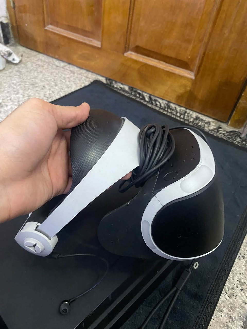 بلي 4 برو • يدتين اصليه • نظافة ٩٥٪