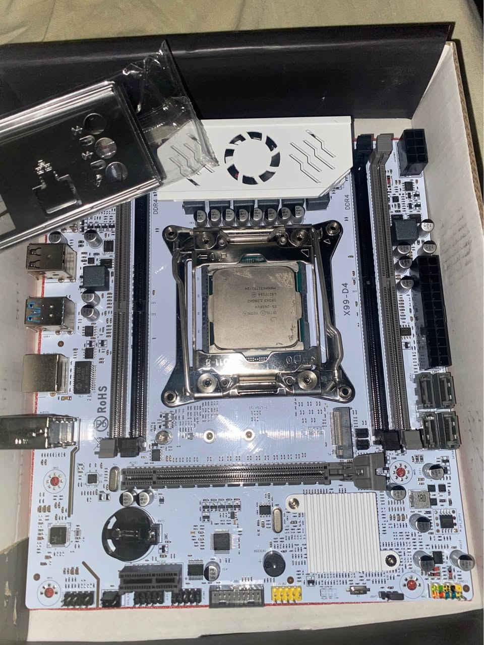 *********** ☎️📞

Motherboard X99 25,000
Cpu 2650V4 25,000
Ram 16GB HyperX Fury DDR4 
8GB Ram = 50,000 السليمانية, العراق
