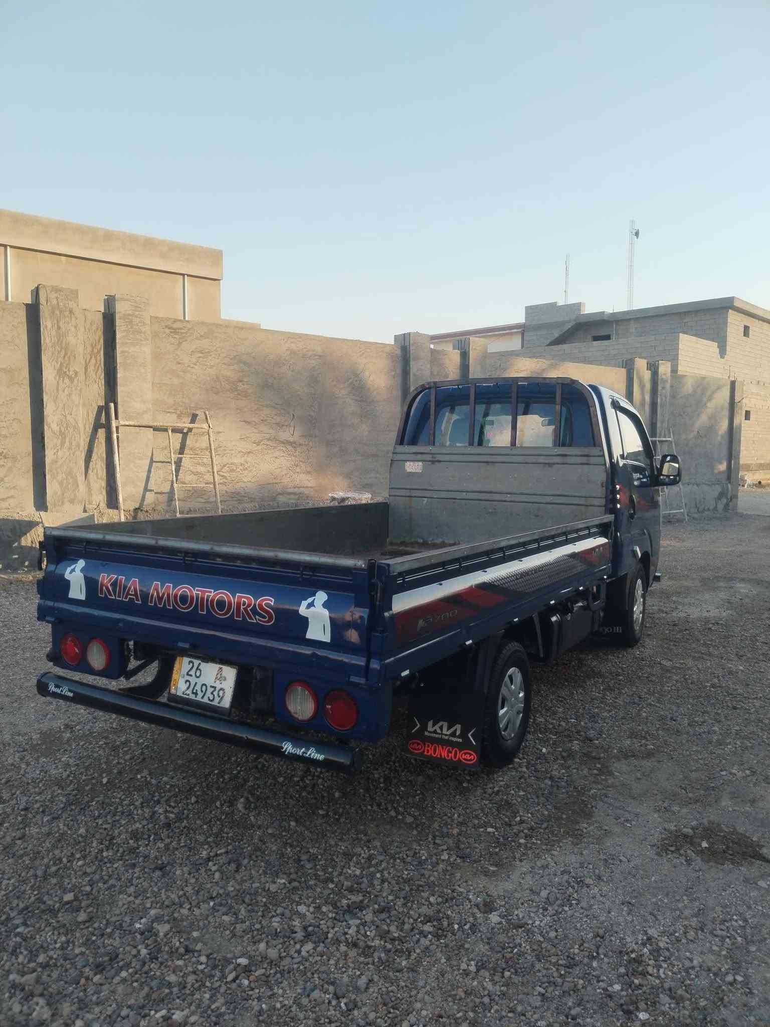 كيه للبيع موديل ٢٠٠٤ بلاديه بيها مكانات صبغ أثر جراد محرك ٣٠٠٠ قبق ابيض كير اكسن شاصي ورقم شاصي كفاله تخم تاير دوشمه جديده سنويه لل ٣١ هزه جديده رقم صلاح الدين تحويل ثاني يوم السعر ٧٣ وبيها مجال قليل ***********مكاني الرمادي جويبه *********** النساف ملاحضه اخوان أقرأ المنشور قبل لاتتصل وشرط التحويل
