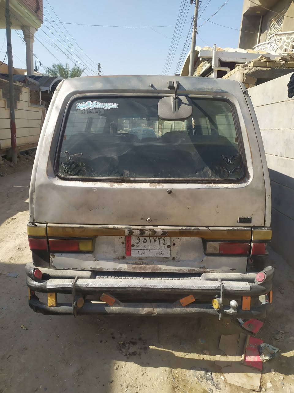 السلام عليكم عندي كيه بستا موديل 93السياره بلاديه محرك وكير وكسل جدد بابل حي العسكري رقم الماني ماندل راعيه ابيع كوم حديد السعر 22الرقم ***********
