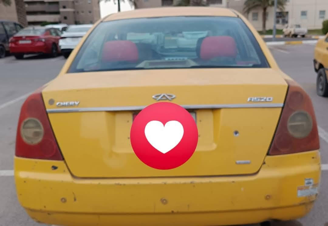 شيري اي فايف رقم بغداد موديل 2011 محرك وكير كامري ابو الجف محرك جديد قبل فترة مبدلة كهربائيات كلها شغالة تخم تاير نقص فقط تبريد بس شد البواري وتشحن غاز 
سنوية جديدة رقم دولي باقي بس استلمة واشدة بأسمي تحويل مباشر السعر 38 بيع او مراوس شعندك نزلة بتعليق 
 للاستفسار الاتصال على الرقم ***********
