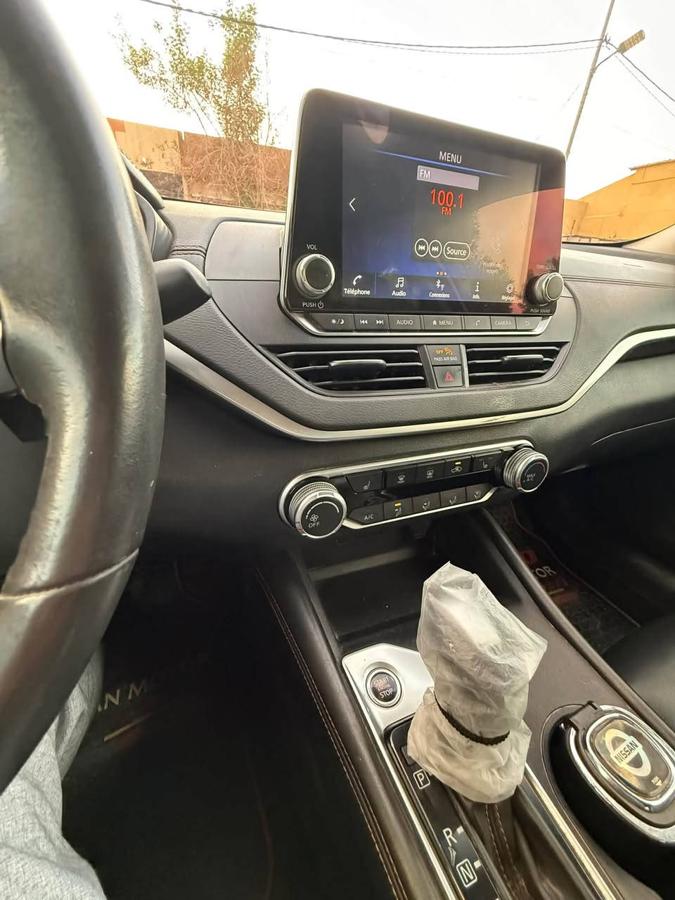 السلام عليكم تحياتي للجميع
⚡NISSAN ..Altima..2022.SR.Plus⚡

⚡نيسان...التيما..SR 2022پلاس فول الفول

......................................

الفئه  SR

موديل 2022

لون سلفر

محرك 2500(تنفس طبيعي)

بصمة تشغيل

ابواب بصمة+ بصمة صندوك

تشغيل عن بعد

هاند بريك بصمة

أوتو هولد (auto hold)

فاتحة سقف (سلايت )

نظام قيادة أليه

رادارات 360° درجة

رادار امامي (توقف ذاتي)+تحديد مسار

رادار جانبي توقف ذاتي

رادار خلفي (توقف ذاتي)

كامره خلفيه

حساس خلفي

كشنات كهربائ

كشنات تدفئة

ستيرن تدفئة

شاشه كبيره (گار پلي)

فول تحكم ستيرن

كروس سرعة (مثبت سرعة)

أشاير مري جانبي

ويل كروم حجم 18

أكزوز رياضي (صالنصات رياضه)

سياره بوضع شركه حادث امريكا فقط تبديل جاملغ وبنيد وكاله شرط الاصلي. بدون دواخل  

كير محرك شرط الفحص

سيارة ماشية 95 لف ميل

رقم سليمانية دولي باسمي  شرط تحويل

148ورقه بي مجال بسيط

مكان سياره الأنبار الحبانيه قرب الفلوجه استفسار اتصال رقم الهاتف  

***********

