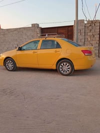 بي واي دي ج٣ • ٢٠١٣ • كير عادي