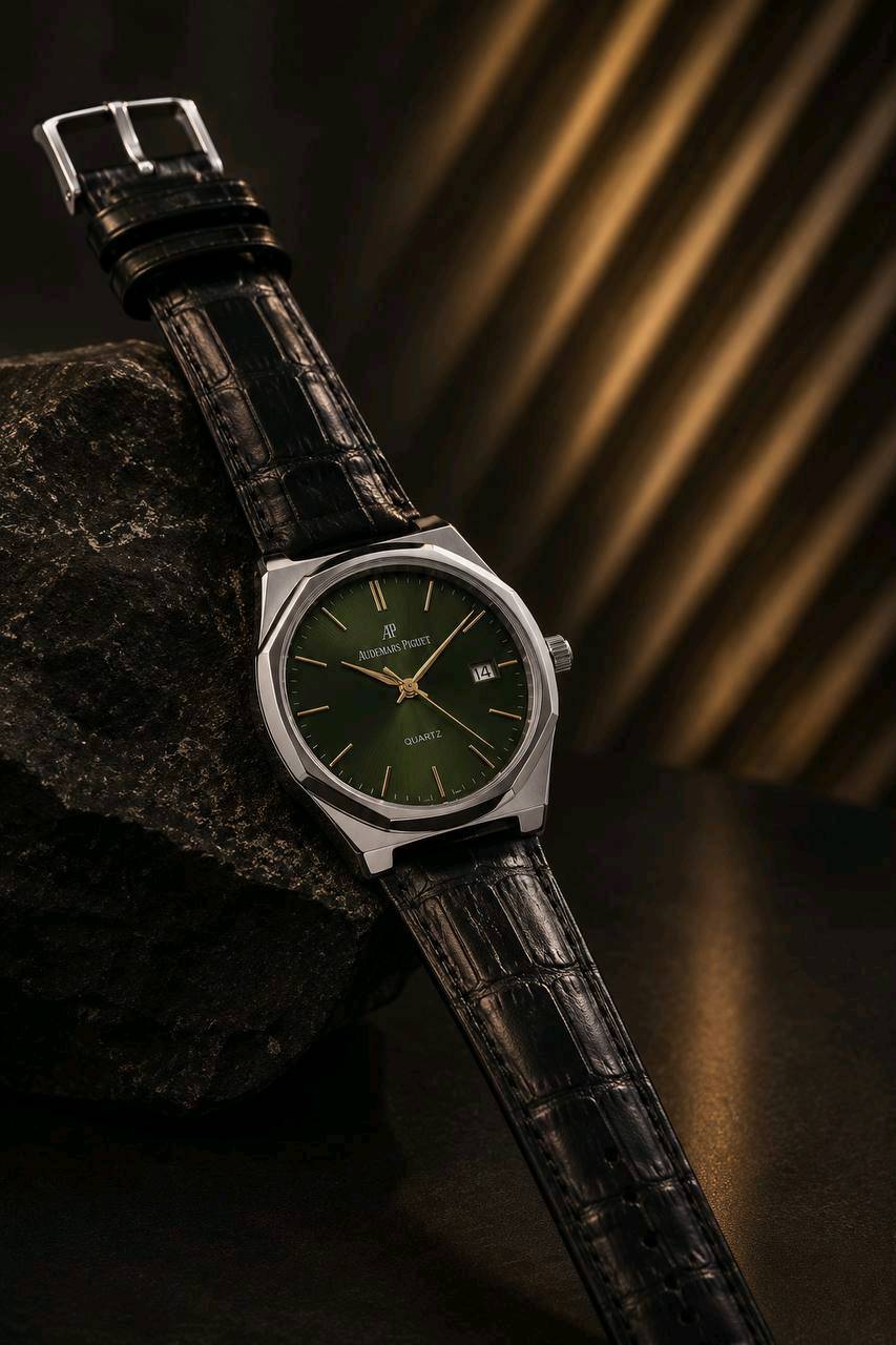 موديل جديد ✨

رجالي أوديمارس بياجيه 🕰️ ADEMARS PIGUET ( AP ) 
سير جلد مخيط طري 🧵
طلاء ثابت 🛡️
مقاوم للماء 💧
نافذة تاريخ 📅
ظهر مختوم 🔒
كوالتي جيد جداً 👌
الوزن 56 غرام ⚖️
القطر 39.80 ملم 📏
السمك 10.65 ملم 📏

سعر القطعة 3500 الف 💰
سعر الدرزن 42.000 الف 💸