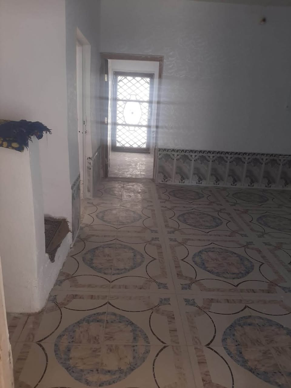 القادسية ٢ • جاهز للسكن • قرب المدارس