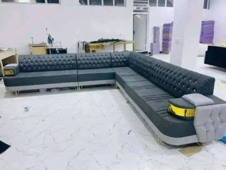 معمل حسين للتخم الدواوين 
نعمل بأحدث الطريقة الحديثة والالوان العصرية 
وتصليح كافة الاثاث وباسعار تنافسية 
العنوان السماوة منطقة 36 شارع السيد 
للاتصال وتساب 
***********
