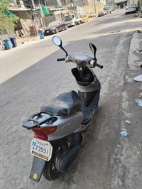 عصفوريه • أخت الرمبه • شغال