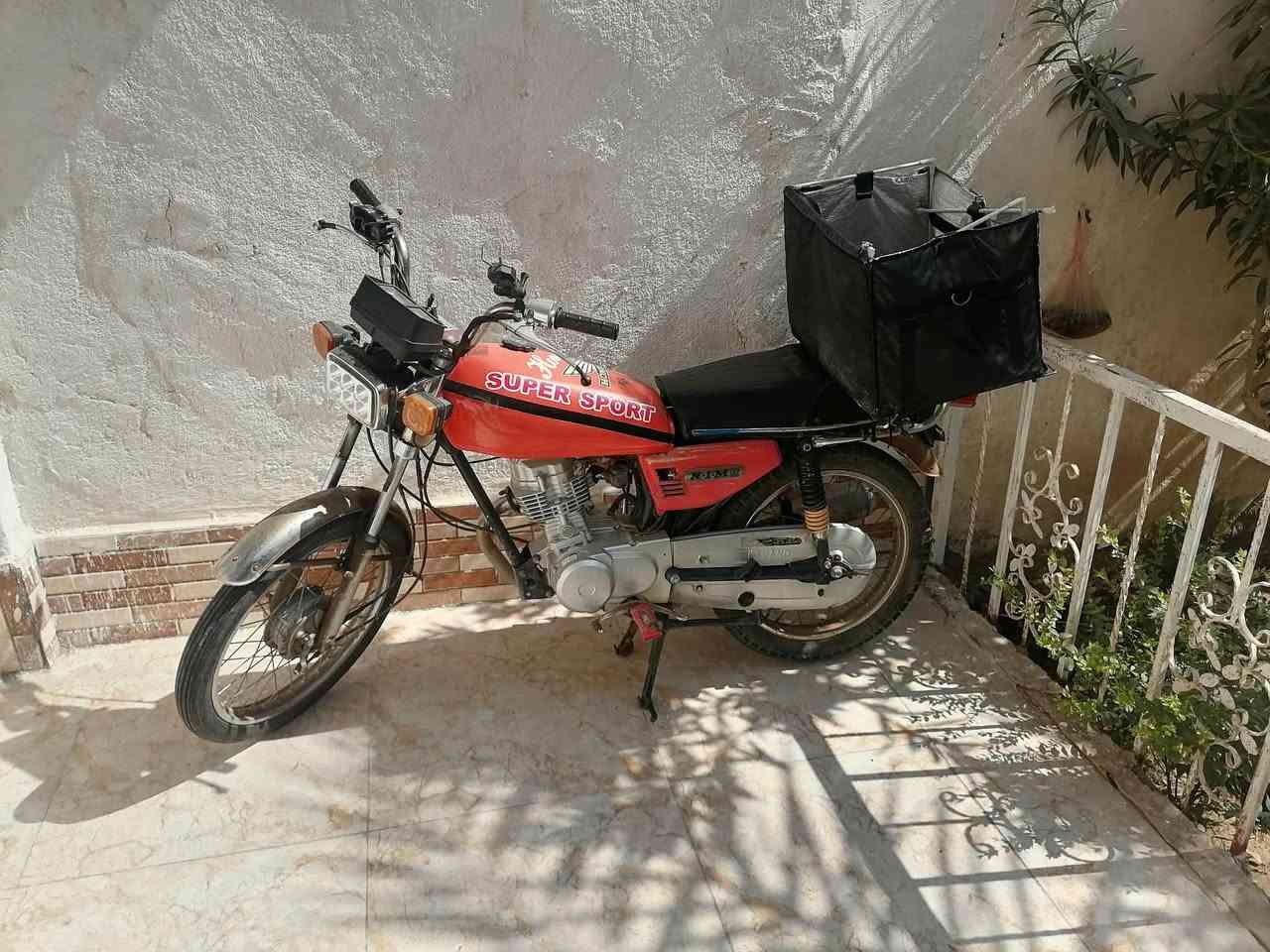 ايرانية • محرك جديد • اوراق ناقصة