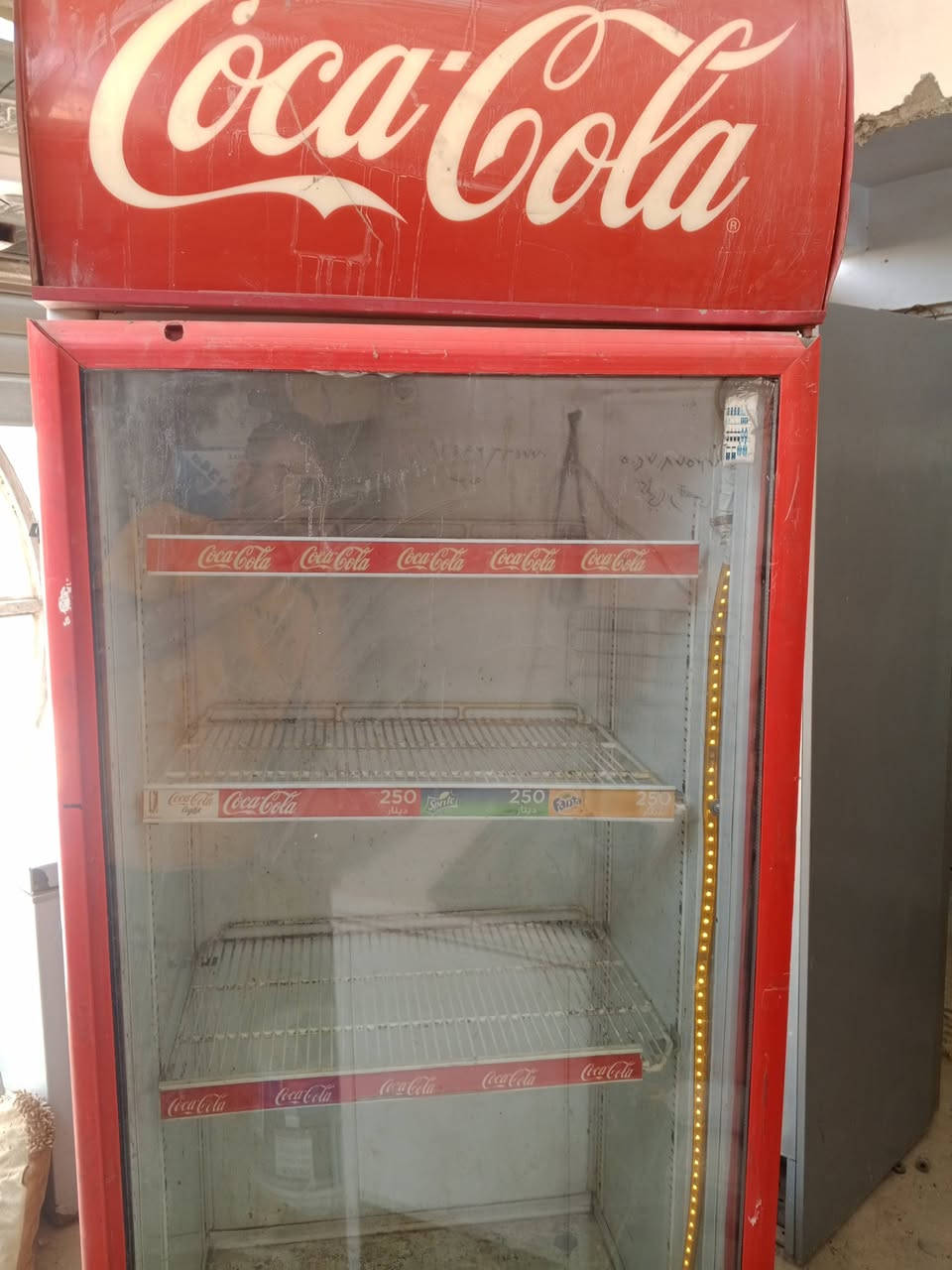 السلام عليكم عرضه للبيع عطلها فقط ماطور سعرها 75 عنوان بغداد حي بتول شارع الثلاجات ***********
