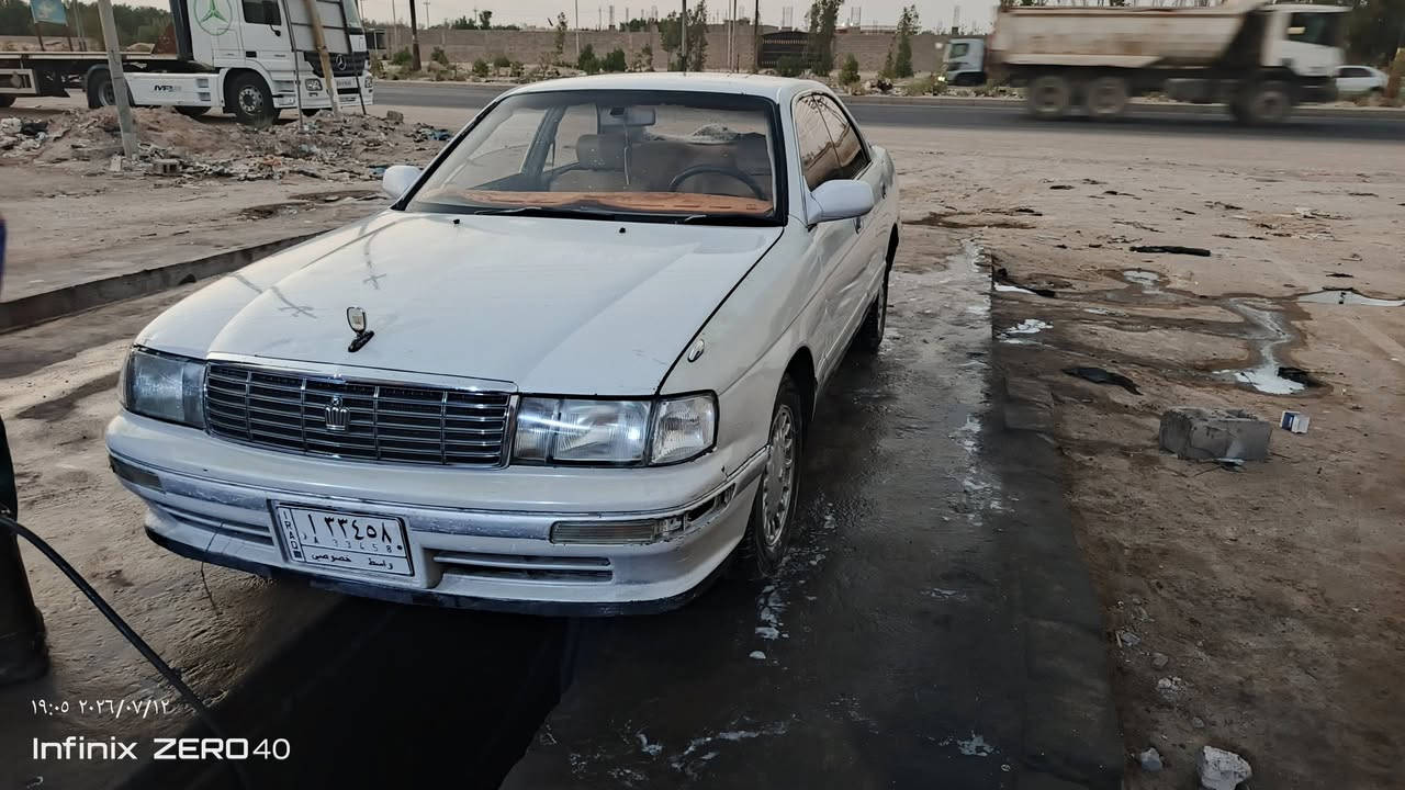 للبيع فصل موديل ٩٥ نقل فقط  مكينه كير حلوات ثنين ونص تبريد بس غاز شرط رقم واسط مشروع وطني راعيها موجود سياره كلش حلوه وين ما تريد اطلع  مكاني بصره سعر ٢٧ ***********
