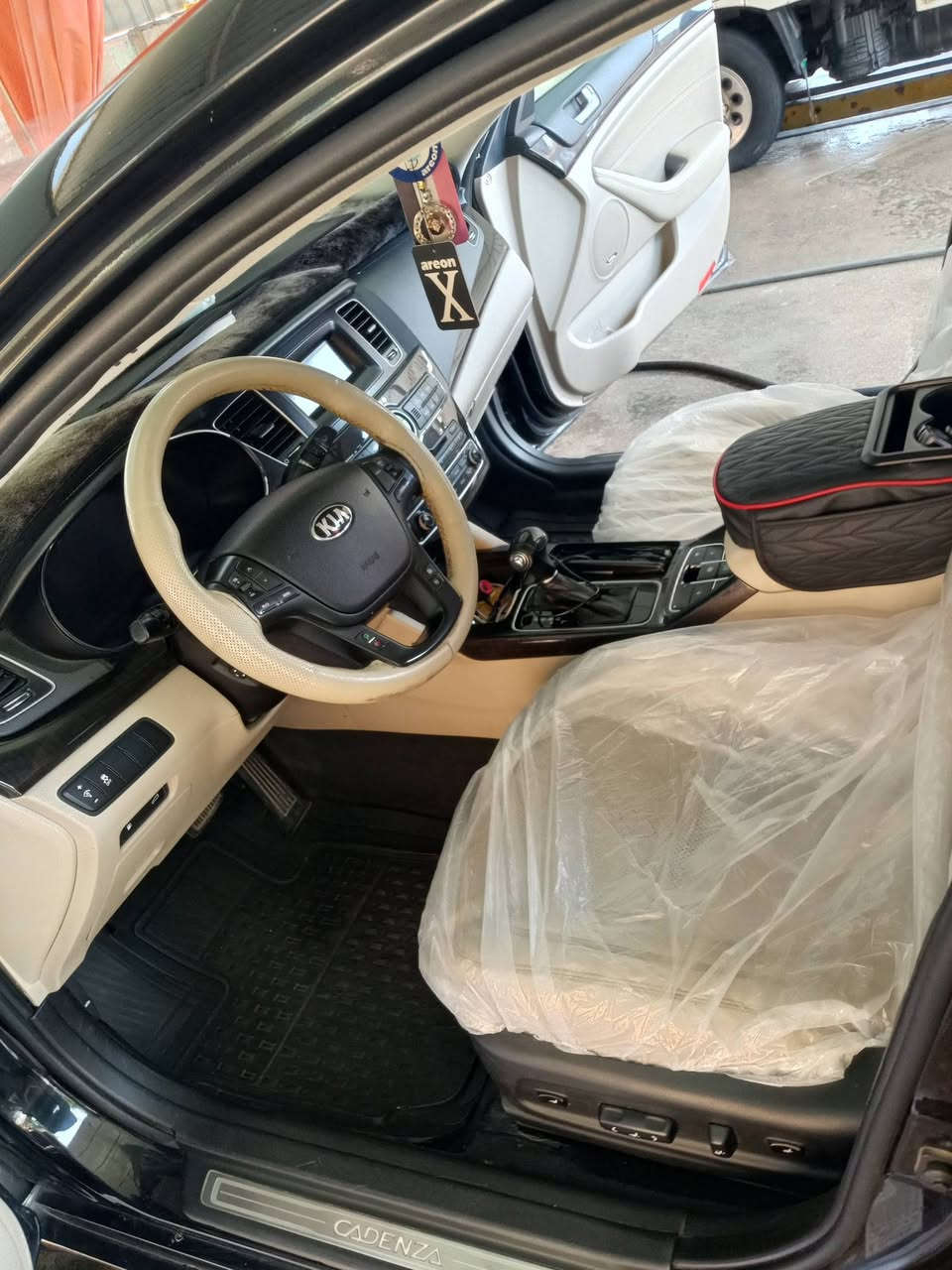 سلا عليكم سيارة كادنزه فول مواصفات موديل 15خليجي مكفوله بصمه بنورما رقم اربيل بأسمي سنويه جديده مكان الرمادي هاذه رقمي ‏‪***********‬‏ الشراي يتصل
