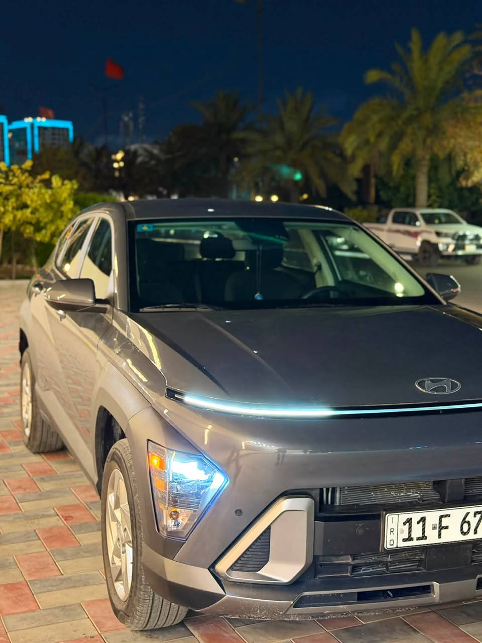 🚗 للبيع | هونداي كونا 2026 🚗
✨ مواصفات السيارة:
🛞 بصمة (دخول وتشغيل)
🛞 تشغيل عن بُعد
🛞 تحكم بالستيرن
🛞 هند بريك إلكتروني (زر)
🛞 أوتو هولد
🛞 3 أنظمة قيادة
🛞 دفع رباعي (4WD)
🛞 إنارة LED
🛞 شاشة متصلة
🛞 نظام كروز
🛞 نظام نزول المنحدرات
🛞 قيادة ذاتية
🛞 كاميرا خلفية
🛞 ترحيب عند فتح السيارة
🛞 رادار أمامي
🛞 رادار جانبي بالمرايا
🛞 ويل كب
🛞 منافذ Type-C
🛞 مسطرة LED أمامية

📍 الممشى: 6,000 كم فقط (بعدها تعتبر زيرو).

✅ حالة السيارة:

* حادث كلين
* بدون إيرباك
* بدون أي نقطة صبغ
* بدون ضربات أو دواخل

📍 الموقع: بغداد

📞 للاستفسار: ***********
