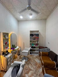 شباب محل متكامل لبيع عدم تفرغ. العماره حي جمعيات شارع عشرين 0773853813...