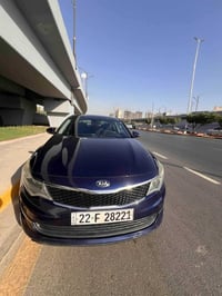 للبيع 2017 امريكي  حادثها جاملغ خلفي  سيارة ماشيه 126mi كير محرك كفاله...