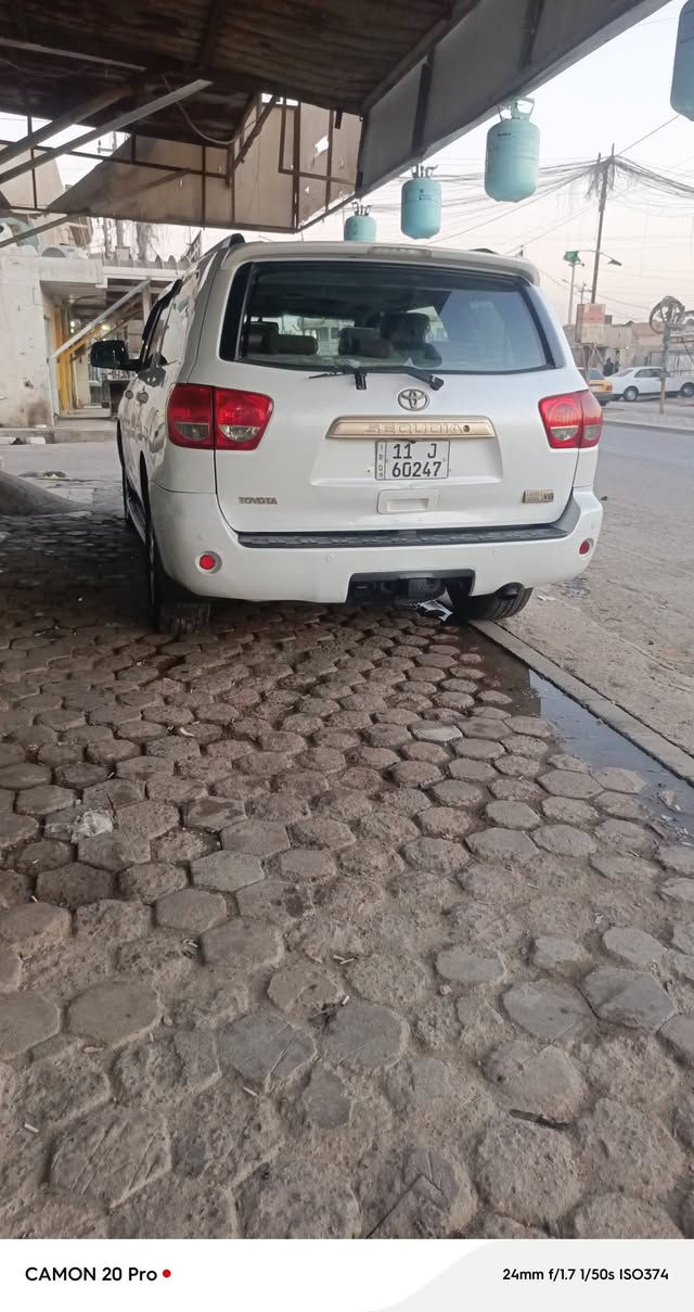اخذها تيوتا سيكويا 2009 رقم بغداد بسمي سعرها 135ورقه باتش والله جوه سوم يشوف الف خير ع الي يأخذها سياره جاهزه من كلشي كير محرك صدر تخم تأير تبريد 3 قطع

كله كفاله سياره بيها 4 قطع صبغ شعري فقط حادث واحد فقط جاملغ صبغ خلفي الباقي فقط رش بدون معجون 

سياره فول فوووول جكات شنو الي بالك بيها 

العنوان /ميسان العماره
رقم /***********

