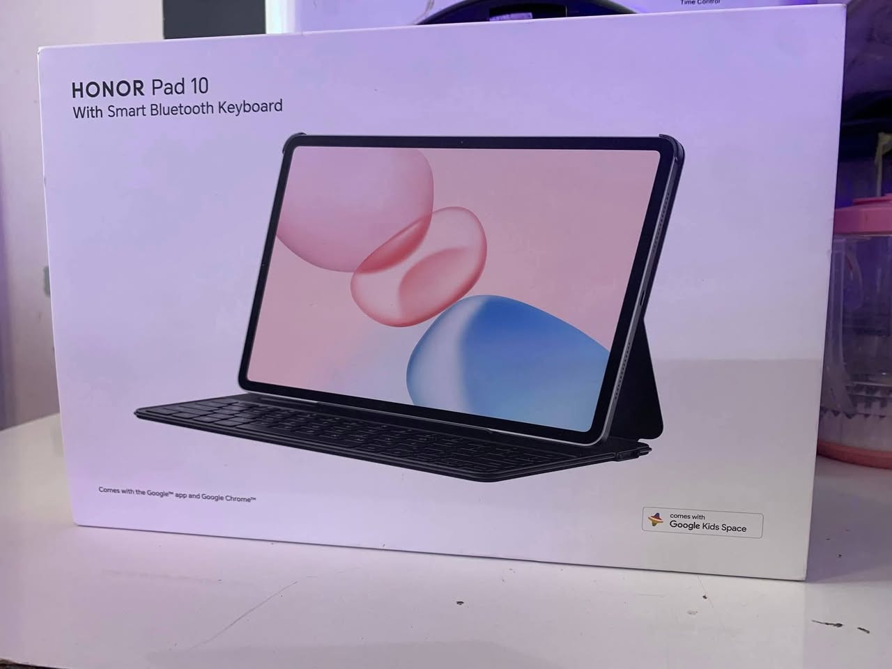 هونر باد 10 مستعمل قليل
تخزين 256G 

بطارية 10,100 مللي أمبير

المعالج: Qualcomm Snapdragon 7 Gen

الشحن: يدعم الشحن السريع بقوة 35 واط عبر منفذ Type-C  

​الشاشة: IPS LCD بحجم 12.1 بوصة، دقة 2.5K (1600 × 2560 بكسل)

معدل التحديث: 120Hz لسلاسة التصفح

ملحقاتة وياه(كارتون__كيبورد - شاحنة اصليه)+الكيبورد شغال بس بي زرين مفقودات

الكاميرا الخلفية: 8 ميجابكسل بفتحة عدسة f/2.0 مع تركيز تلقائي
​الكاميرا الأمامية: 8
سعر 🔥 425 وبي مجال 🤍🌷
للحجز والاستفسار يرجأ الاتصال على رقم التالي🌷
*********** أو واتساب 
*********** أو واتساب
عنوان سده الهنديه معرض رنوش الأجهزه الكهربائيه والموبايل
