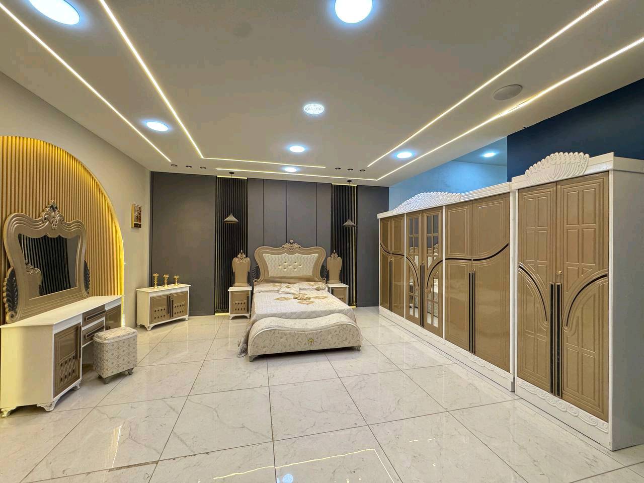 حصرياً الموديل الجديد   

السعر مليون دينار فقط 😍

غرفه نجاره قتصاديه 🛌

متكونه من 9 قطع مميزه 

الكنتور ارتفاع 240 طول 320 

مع الزاويه مجموع الطول 4 امتار 

السمك الخارجي للغرفه 5 ملم انديف

والسمك الداخلي 3 ملم معاكس ابيض

سعر الشازلون الخزان 75 الف 

سعر الشازلون المقعد 50 الف 

متوفر توصيل وشد داخل بغداد 😊

متوفر توصيل وشد لكافة محافضات العراق 🇮🇶#غرفة_نوم #غرف_نوم #غرف_نوم_مودرن
#اث_منزلي #اث_بغداد #ديكور_غرف_نوم
#غرفة_نوم_فخمة #تجهيز_عرسان #BedroomDecor
