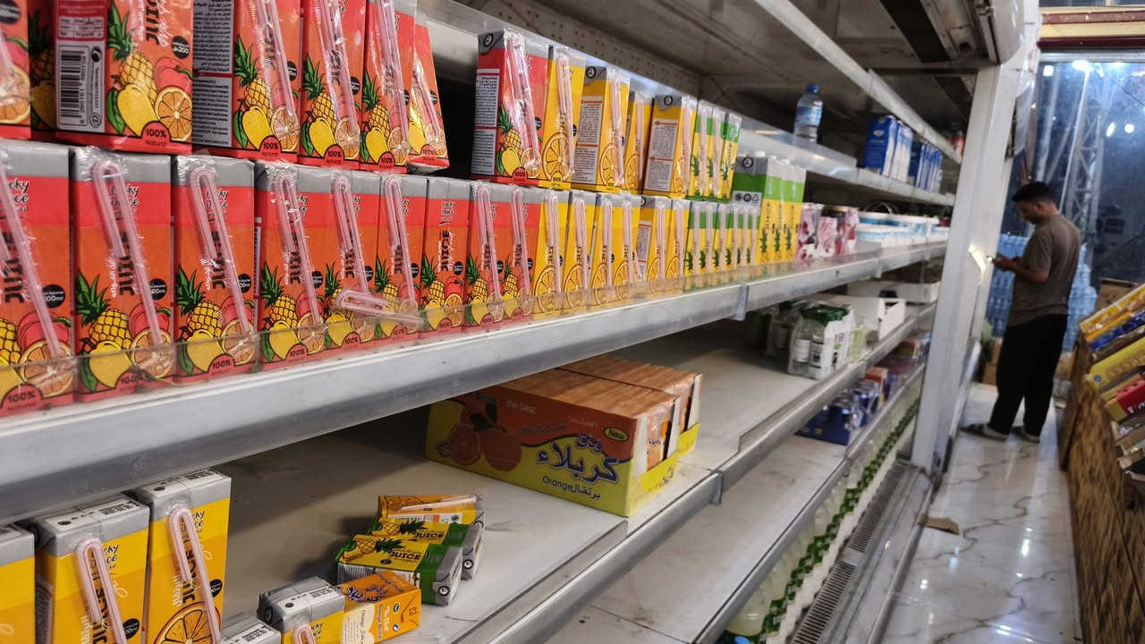 برادات للبيع العدد ٢طول ٤متر الارتفاع٢متر٥رفوف
شغالات تبريد خير من الله سعر الواحد مليونيين ونص قفل الجاد يتصل ***********
