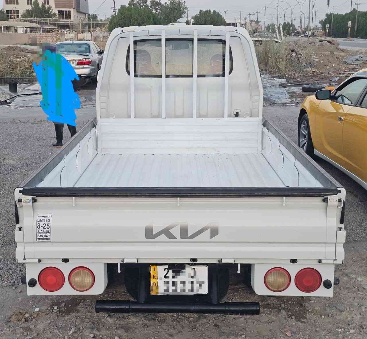 السلا عليكم
كيه حمل 2018 مسكر 🌹
دخول جديد  مشي كوريا فقط 
بيها رقم وسنويه شمالي الجديد 
وكاله باسم المشتري ام الصوره والباركود ✔️
حصه كاز بكل المحطات وين مايعجبك ✔️
تخم تاير جديد وحداده جديده 
تبريد ثلج وي السويج  كير محرك كفاله  
محرك 3000 سبلاين مسكر كفاله من الصبغ والضربه ✔️
جديده معنى الكلمه  بدي زيرو زيرو ✔️
السعر 65 وبيه مجال للشراي✔️
العنوان ذي قار قضاء النصر 
الاتصال‏‪ ***********
