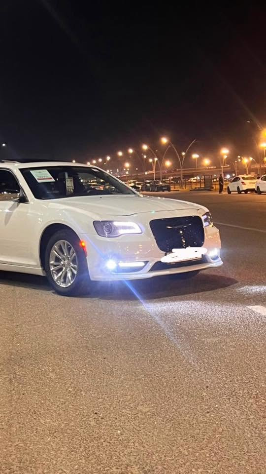 السلام عليكم السياره دخول جديد مال جني مانقصهه برغي مكينه كير تبريد تخم تاير كله بل كارتون ما مشيه اقل الميه االسياره بيهه كصه وارقام متومه طبق الأصل  فل موصفات برده خلفيه بنيورامه كامره دوره وأي استفسار هاذ رقم الولد  مكان بصره مديل 2018👍 ***********
