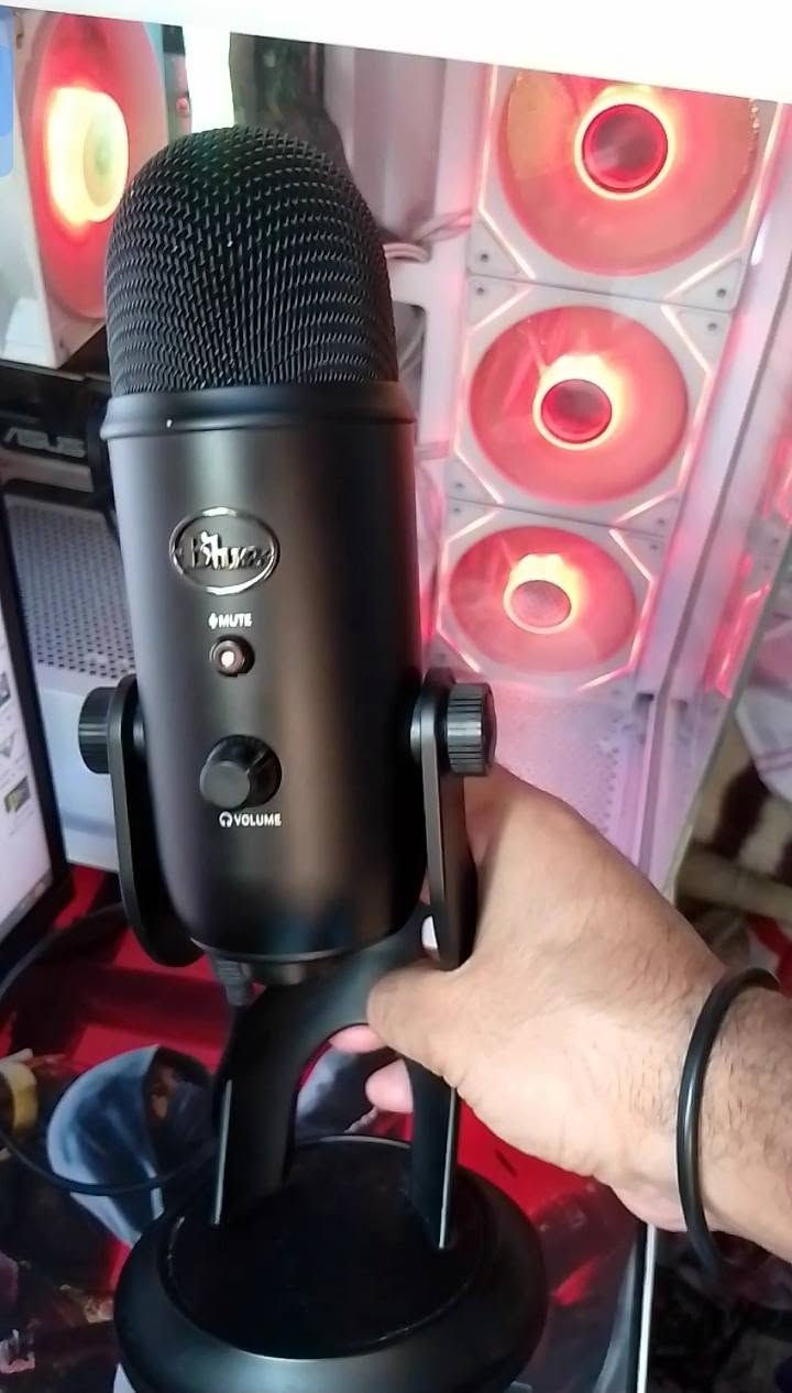 معالج i5-14400F • مذربورد B760 DDR5 • RTX 5060 Ti