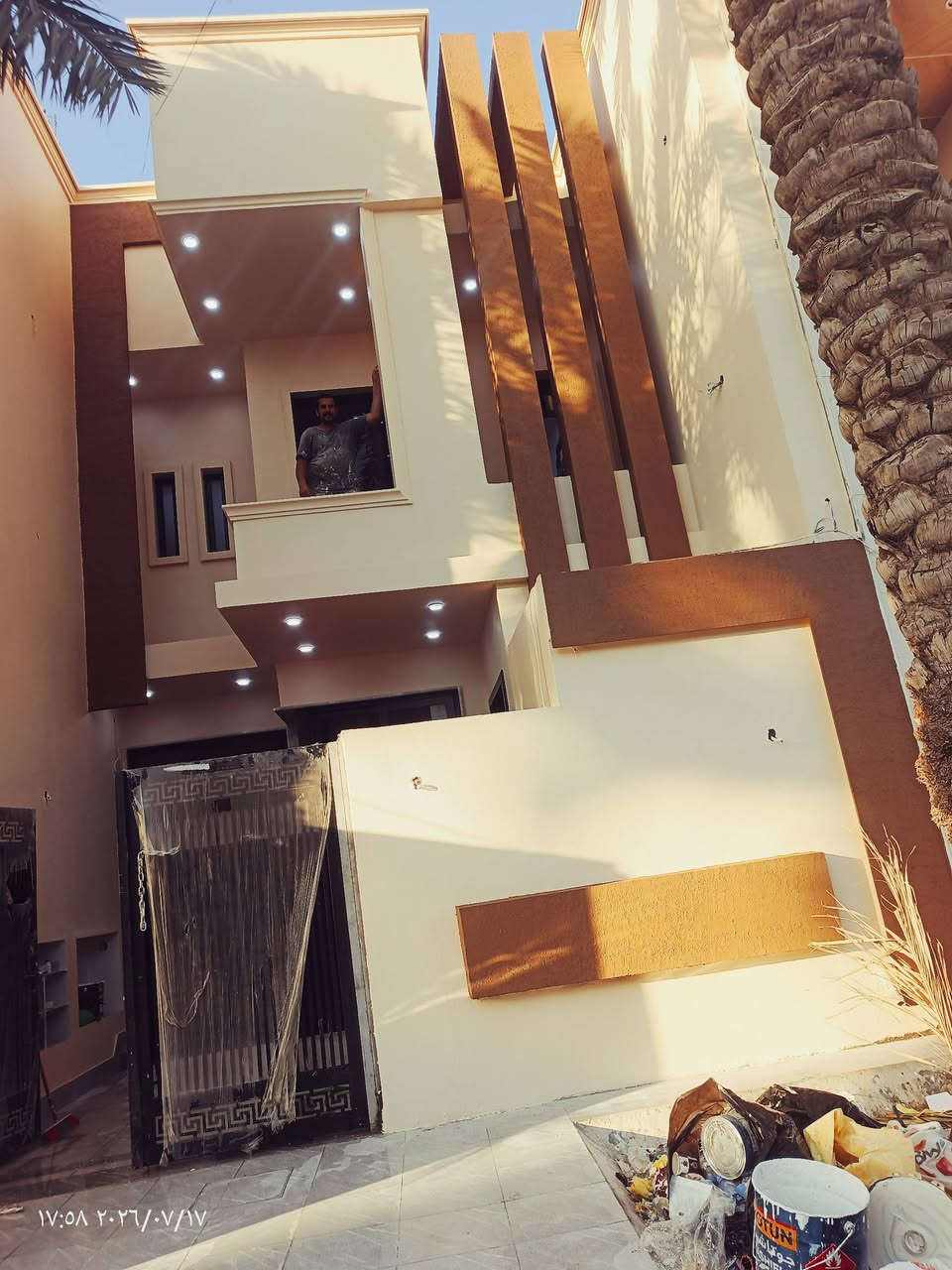 خلفه صبغ متفرغ مقيم في بغداد ***********
