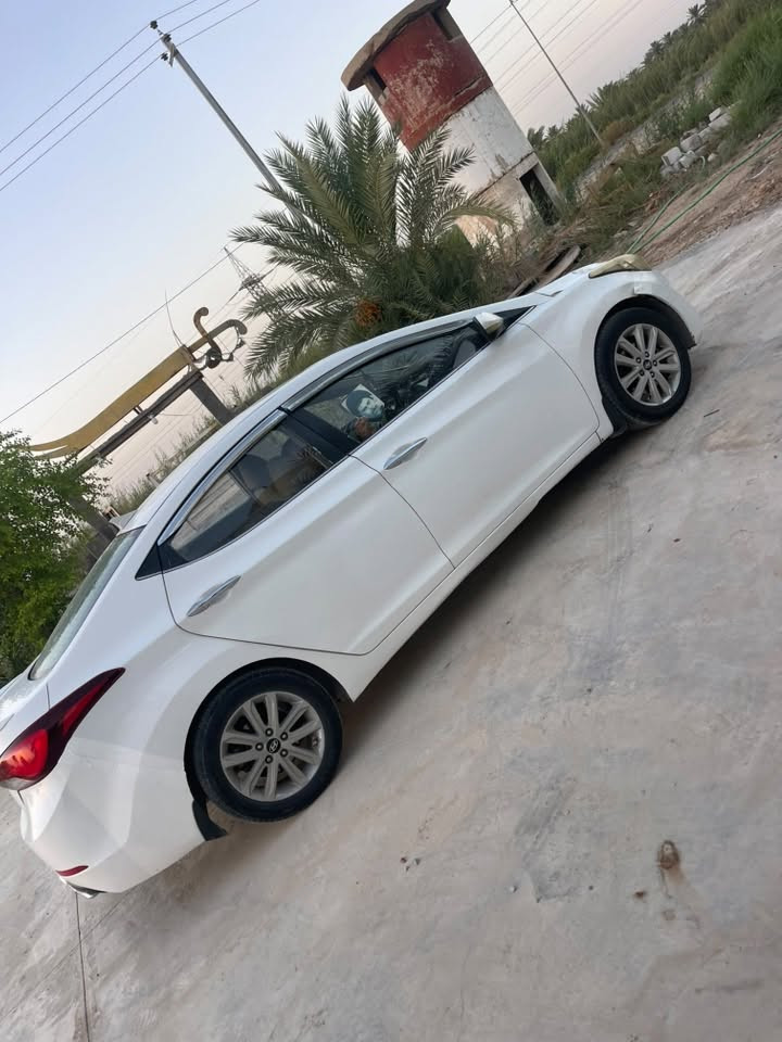 السلام عليكم النترا ٢٠١٤ خليجي
مكينة كير تبريد صدر كفالة
مكينة ١٨٠٠
تخم تاير 
فول عدا البصمة
السيارة كل نقص مابيها ما تصرف عليها الف
السيارة مصبوغة عام اثر جراد وطخات 
مكاني اللطيفية السعر ٨٥
***********
