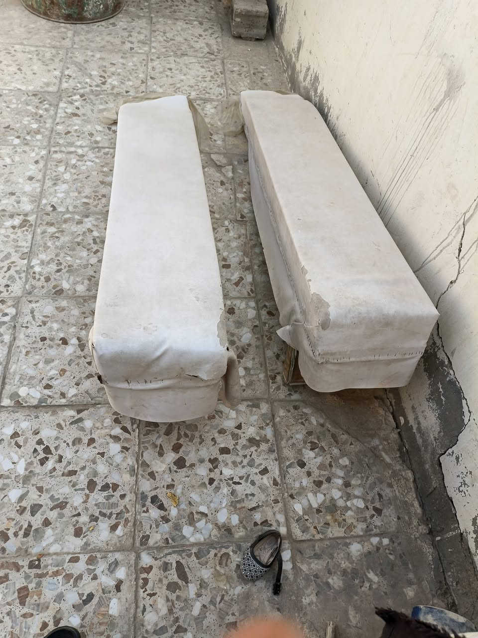 سلام عليكم شباب محجر البيع 100  ومصطبات البيع 50 وهاثه رقمي‏‪***********‬‏
