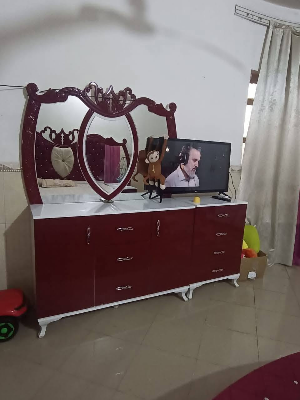 غرفه تركيه لبيع 9قطع ب400وبيه مجال مكاني كربلاء طويريج ***********
