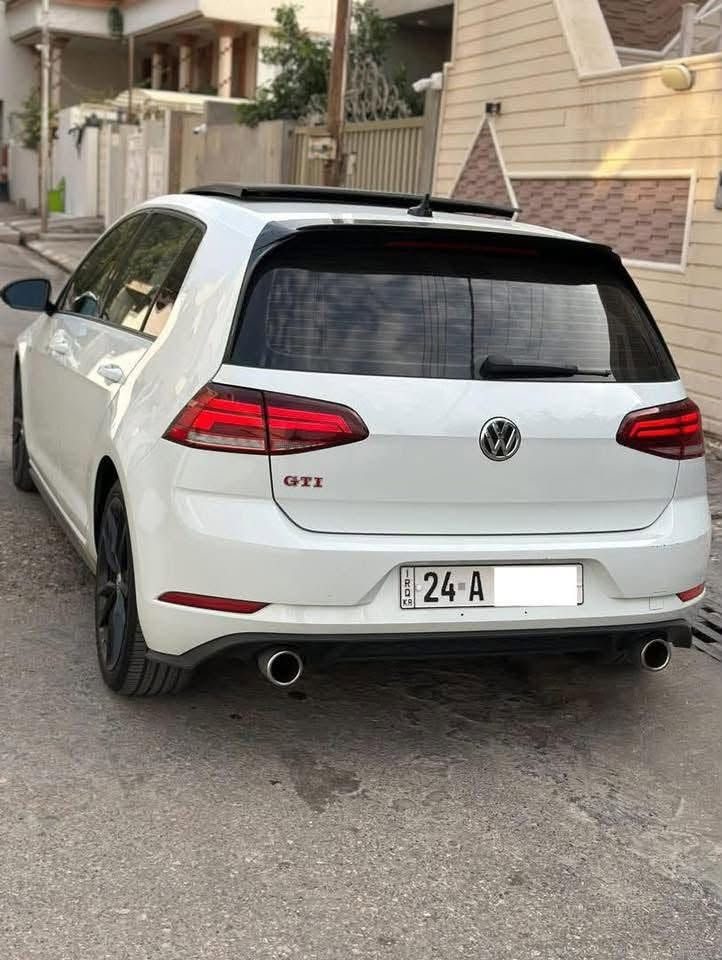 Golf GTI 2021
بو فروشتن
تةنها 3 بارجة صبوغ امريكا. سياركة بي حاديسيه
بي ارباكه بي ناوو هيج ليدرانيكي نيه

٩٧ هەزار کیلومتر رویشتە
 
لەسەر دەقي شەریکیە بي دەسکاري
گیەر  ومەکینە بەشەرتە
سیارەکە ستووکە بی بەرمجە  

بانوراما
لایت داینامیکي
کوشن جلد
بەصمە
رادار بیش و تەنیشت
شاشە گەورە
سیارکە بي مەسروفە
شووین / کەرکوک

*********** واتساب
***********

١٥٨$
