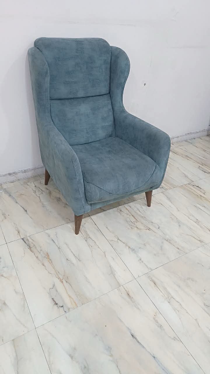 ١٠ مقاعد • نضيف • الاعظمية