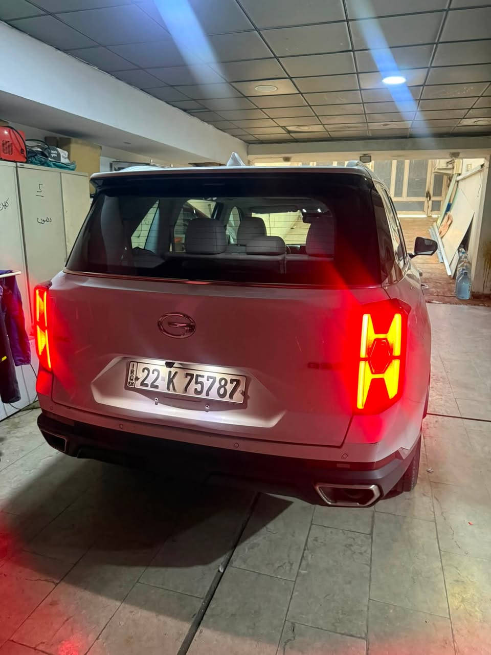 GAC GS8 2023 للبيع 🔥

🚘 GAC GS8 موديل 2023
🤍 لون أبيض — داخلية جلد بيج فخمة
👥 7 مقاعد / 3 صفوف
⚙️ محرك 2.0 Turbo TGDI
💪 248 حصان
🔥 عزم 400 نيوتن متر
🔄 قير أوتوماتيك 8 سرعات AISIN

✨ المواصفات:
• فتحة سقف بانوراما
• عدادات رقمية
• شاشات وأنظمة ترفيه
• إضاءة داخلية Ambient
• مقاعد جلد كهربائية
• تكييف أوتوماتيك
• دخول وتشغيل ذكي
• إضاءة LED
• جنوط ألمنيوم
• حساسات وكاميرات
• أنظمة أمان ومساعدة للسائق
• شنطة كهربائية

📍 الموقع: العرصات – بغداد
💰 السعر: 215,000 دولار، قابل للتفاوض 💵
📞 ***********

السيارة نظيفة جدًا وجاهزة للفحص والمشاهدة.

