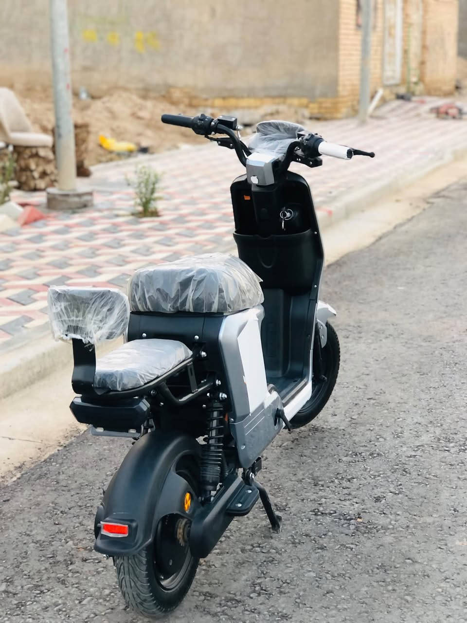 دارجة شحن R9 • نظيفة • بلادية