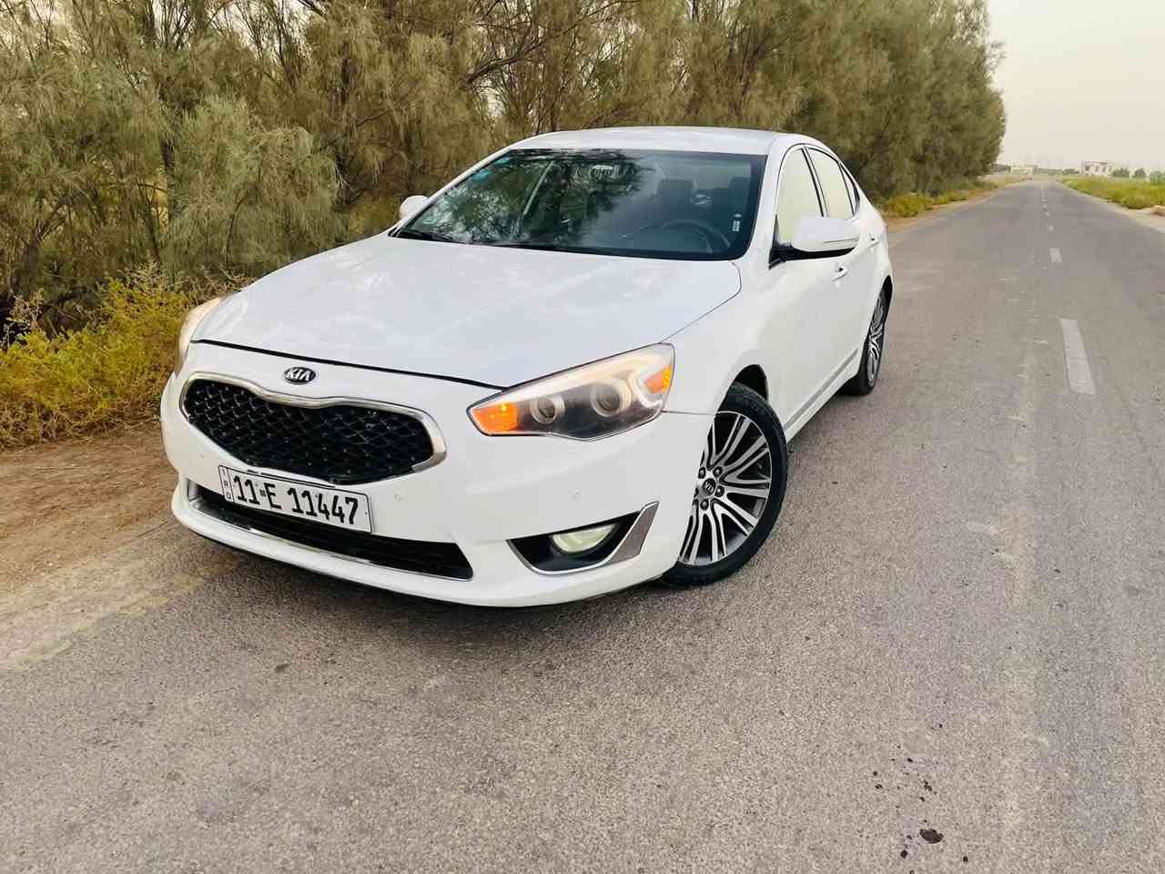 للبيع كيا كاتنزا  موديل 2014 رقم بغداد نكلبزي بسمي تحويل مباشر كير محرك مكفولات تخم تاير تبريد ثلج السياره جاهزه من كلشي فول مواصفات عده الفتحه بيه قطع صبغ بدون دواخل السعر 98 وبيه مجال مكاني بغداد رقم ***********
