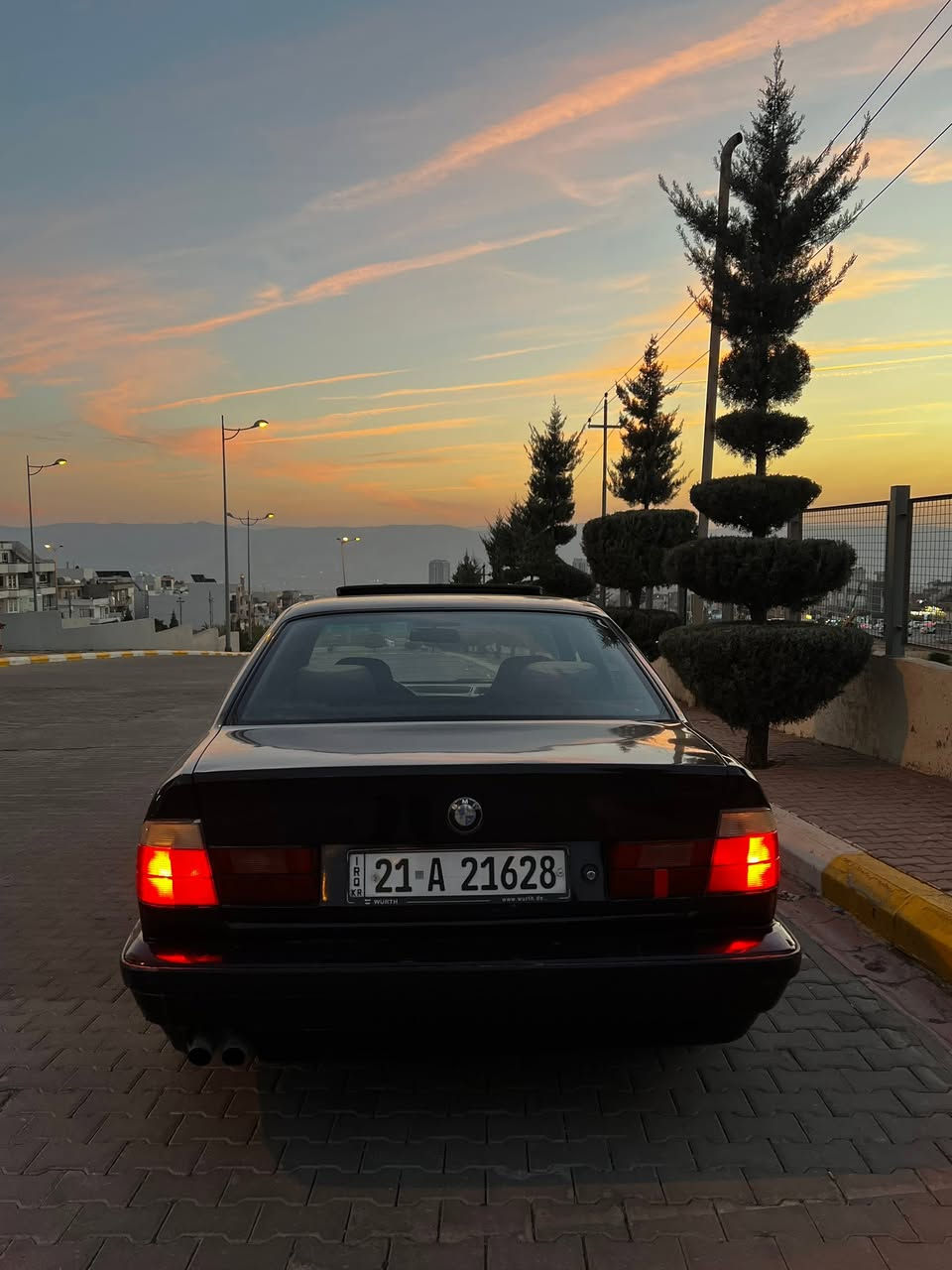 بي ام دبليو ٥٢٥ • ١٩٩٢ • توماتيك