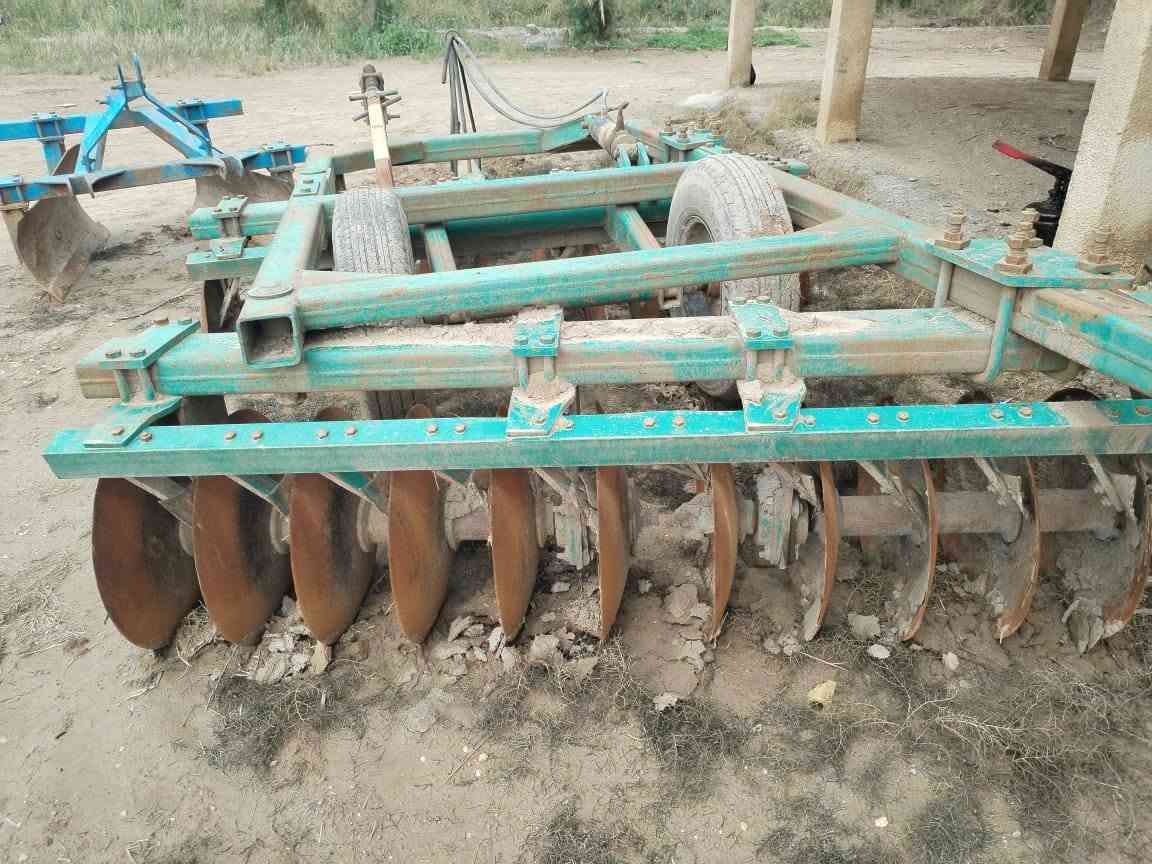 للبيع دسك حجم 24
حداده عباس مضهر مكفول من لحيم وكسر
واسط صويره 
للستفسار 
***********
