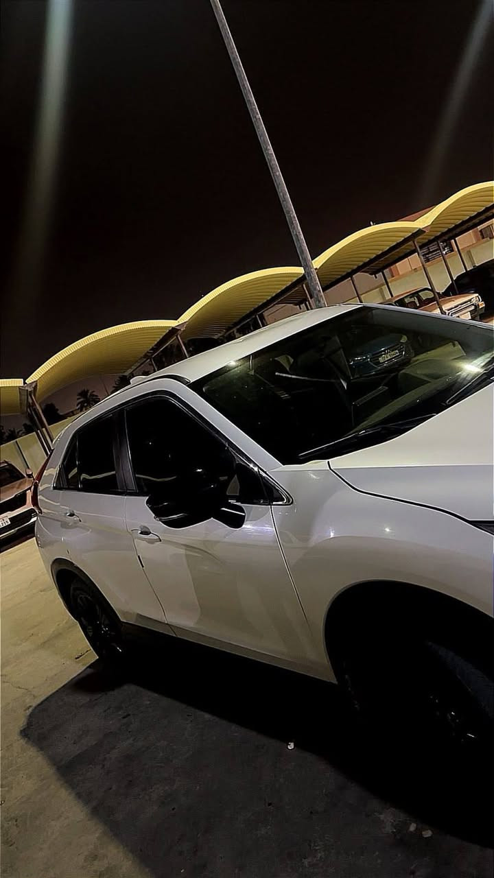 🚘 للبيع ميتسوبيشي إكلبس موديل 2019
🔹 Mitsubishi Eclipse Cross 2019
رقم كركوك شرط التحويل والوكالة
🔹 السيارة كلين بيها بارد بسيط 
🔹 محرك 1500 تيربو ممتاز
🔹 داخل نظيفة 
🔹 تبريد ثلج تدفئة نار
🔹 السيارة جاهزة وما تحتاج صرف∆
📍 الموقع: [صلاح الدين العلم]
💰 السعر: [115 وترهم مراوس حسب القناعة]
📞 للتواصل: [***********]

نص مكتوب في الصور:
- قص