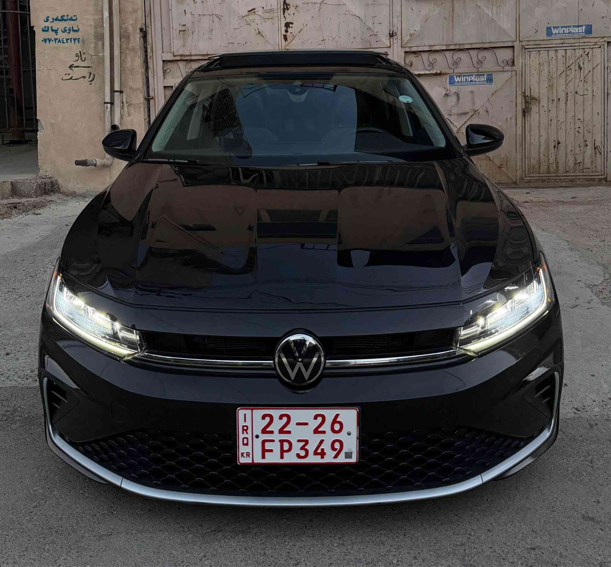 Volkswagen jetta 2025 SE + (***********)
تەنها 11,000 ڕۆشتوە  وەک سفر وایە 
پانۆراما
لایت پێش و دوا LED
ڕادار کروز کۆنترۆڵ  ڕاداری پێش و دواو لا تەنیشت 
کامێرا 
وایەرلێس چارج 
برێک بەسمە ئەوتۆ هۆڵد و ستار ستۆپ 
شەغال بەسمە  ( دوو بەسمەی خۆی لەگەڵە )
شاشەگەورە گێچ ئەلکترۆنی
تەبرید مەرکەزی و تەبرید لەمس
کوشن جلد وکارەبای و کوشن گەرم 
زۆر مواسەفاتی تر 

بۆنیتی بۆیاخە چەمەلەغی سەکنی لەسەر یەک پەڵە گۆڕاوەو بۆیاخ کراوە چەمەلەغە بیلادیەکەی ماوە و لەگەڵیەتی چاک ئەکرێتەوە پەڵەیەکی ئەبێت بە بۆیاخ   هیچ ناوگرتنی نیە شانسی شوختی نیە  دەعمەکەی بەشی سەرەوەیە

ئێرباگی شان و سوکان بیلادی بۆ داندراوەتەوە هەموو پارچەکانی لایت و دەعامی و ڕادێتەر هەمووی بیلادیە بە شەرتی هەموو فەحسێک بچوکترین نوقسانی نیە ماڵی دۆستە چاڵ و شوختی نیە

نرخی : 176$ معامەلە
*********** السليمانية, العراق
