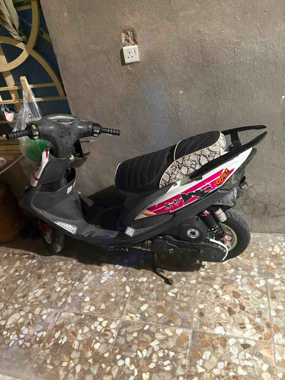 ماكس عدله للبيع سعر 600 وبيه مجال شراي خاص ***********

