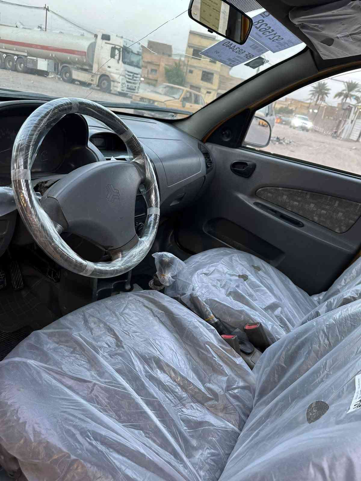٢٠١٥ • مكينة جدد • أوراق مجددة