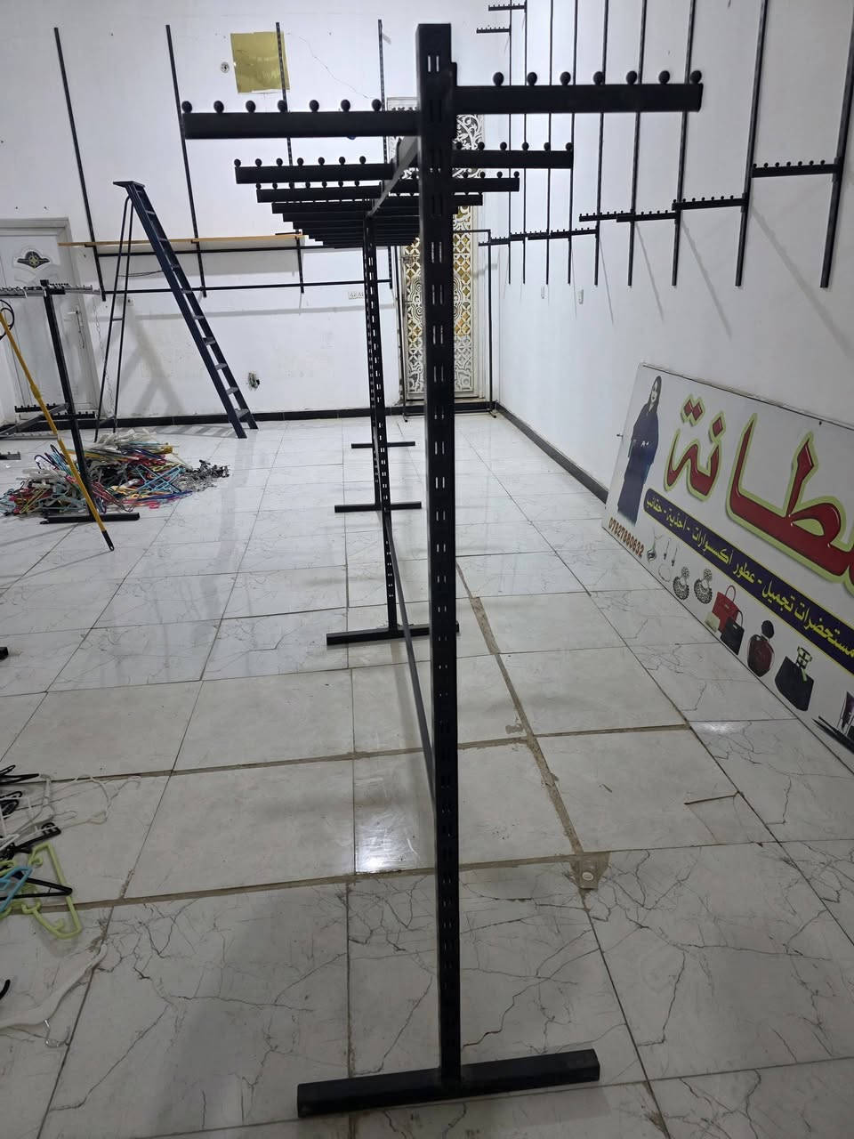 تعزيلة مجمع بأسعار مناسبه
ملابس نسائيه واطفال وكوزمتك وحجابات وملابس داخليه ومدرسيه
العنوان الناصريه حي التضحيه
***********
