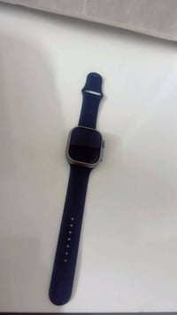 Apple watch ultra 1 نظافة 100‎%‎100  بطاريه 91  ملحقات شاحن مع لاصق شا...