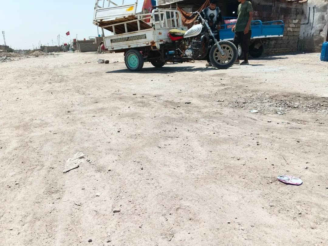 سلام عليكم ستوته امتيار لبيع وراق ستوته محركه خير من الله ليريه يتصل عله هذه الرقم ***********

نص مكتوب في الصور:
- العكرب الكاشع