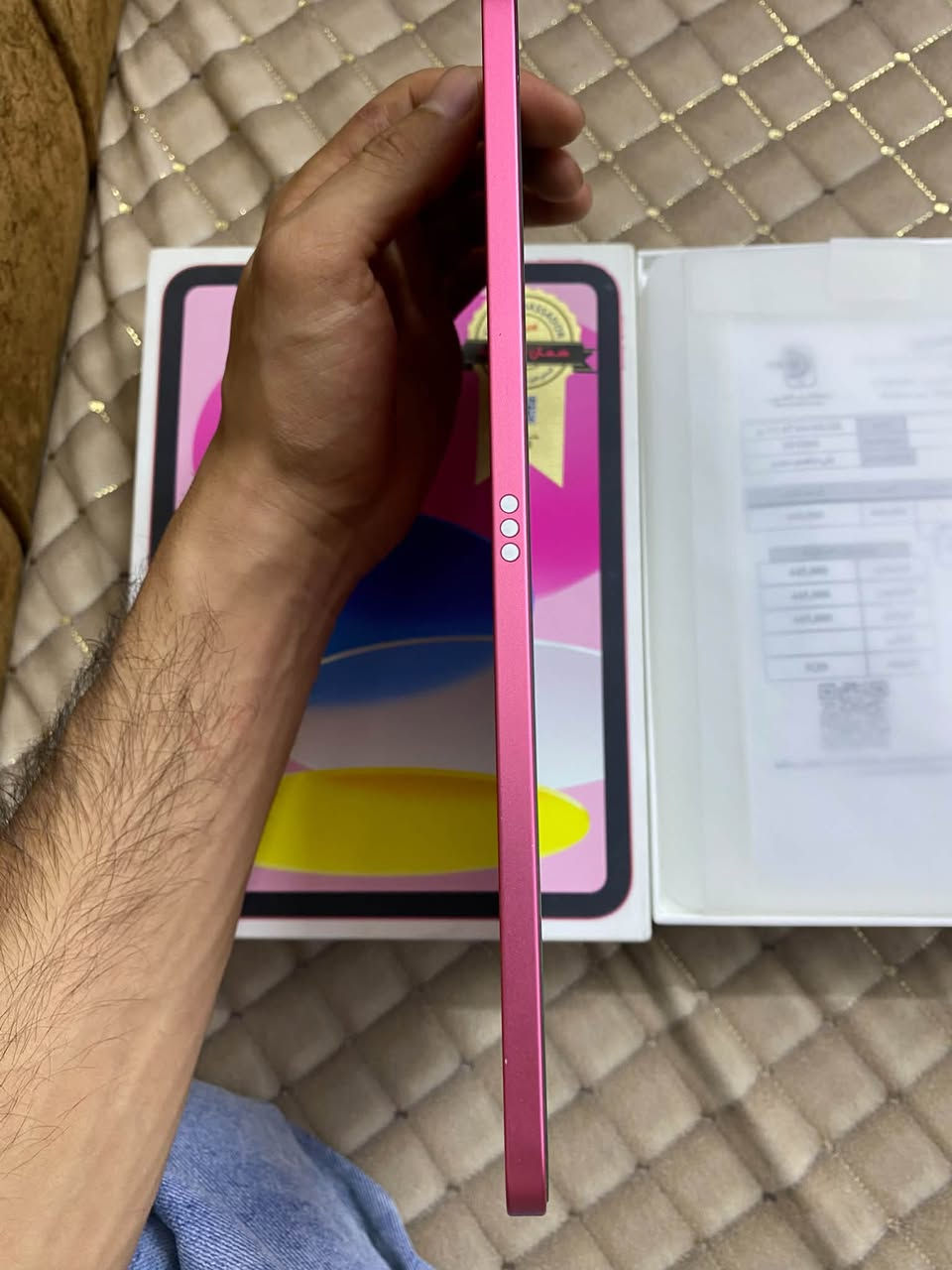 آيفون X • ٦٤ جيجا • نضافته ٩٨٪
