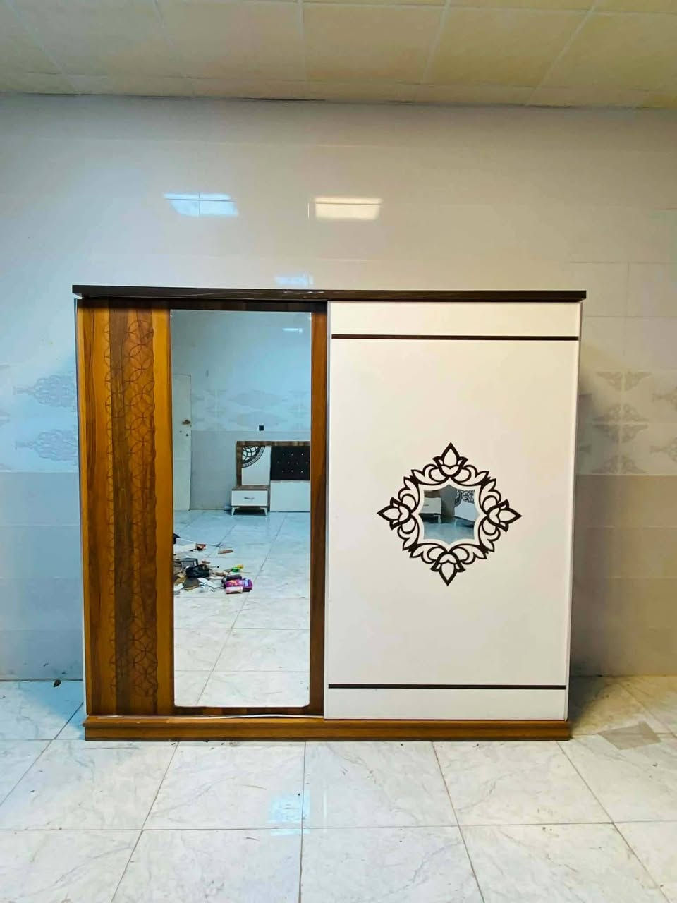 *🔥♥ غرفة نوم 5 قطع نضافه فول - 375
شد + نقل مجاني داخل بغداد  
للحجز واتساب: *************  
تتوفر عدة الوان وموديلات
